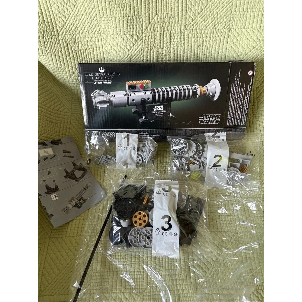 Lightsaber Building Block Set 145 Pieces C2468 Sci-Fi Display Model Unbranded